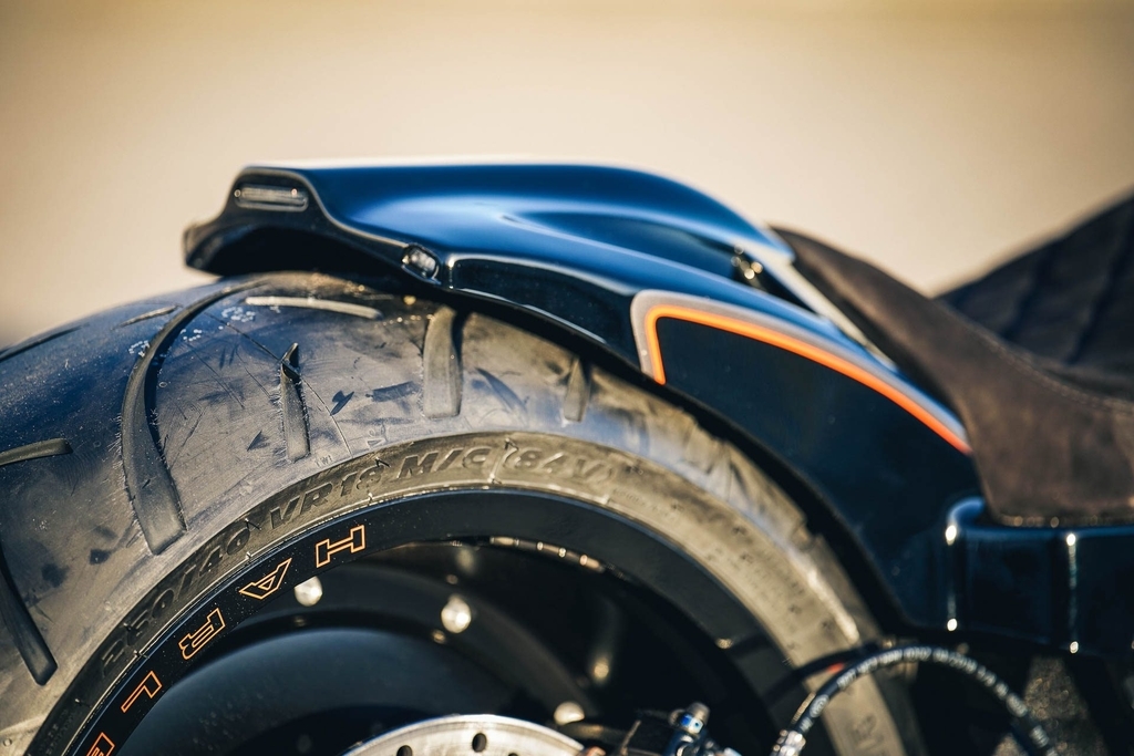 82-75-110-010SF サンダーバイク ホイール フロント Open Mind 4.50x18