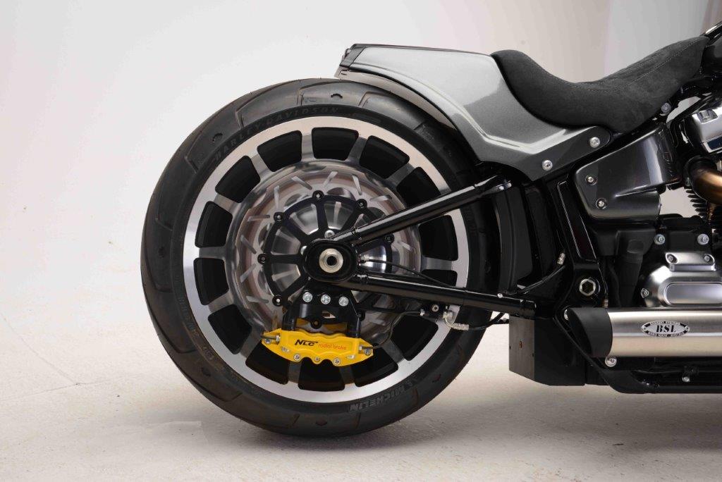 パーツ：No Limit Custom「Rear Fender Milwaukee Eight