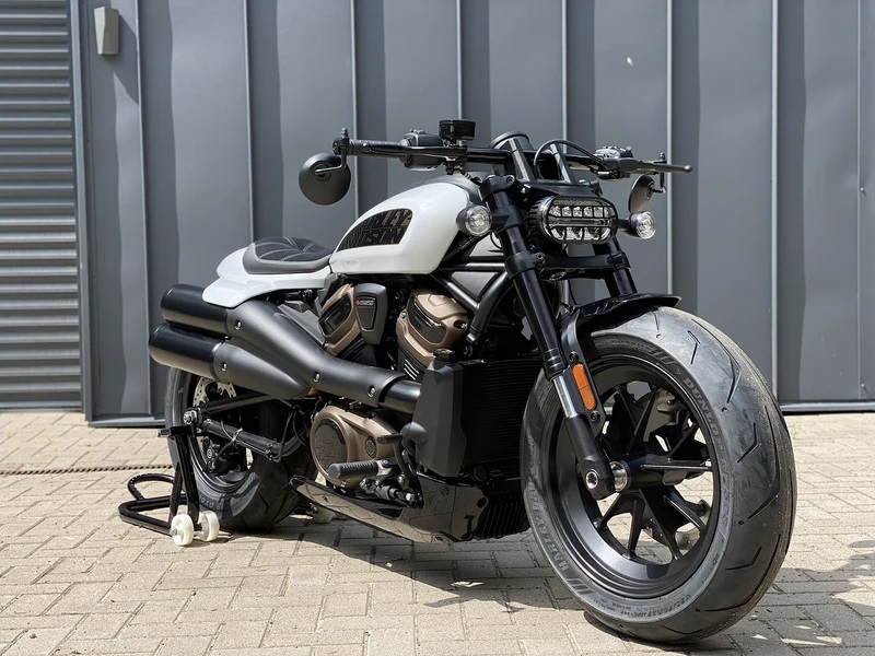 パーツ：Killer Custom「Harley-Davidson 2021-Later Sportster