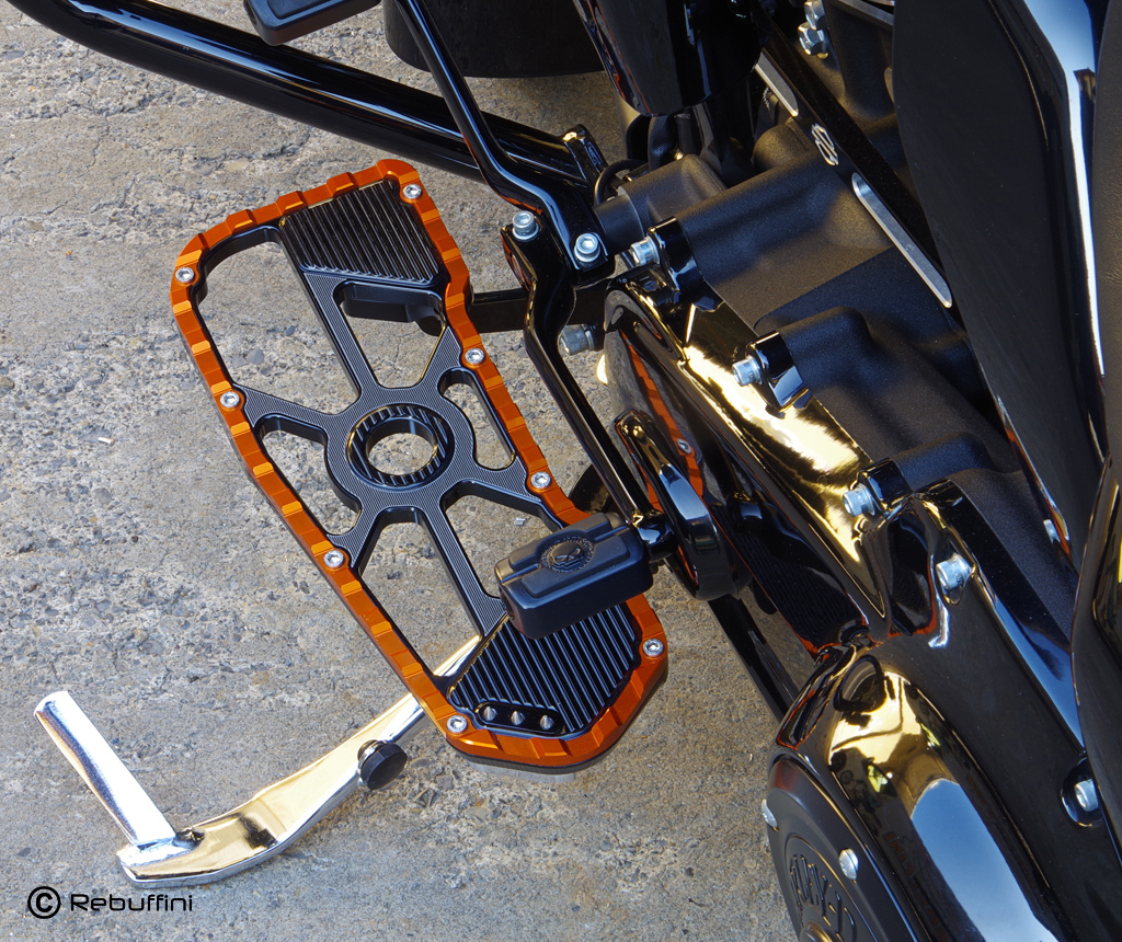 パーツ：Rebuffini「Wheelie Series for Performance Bagger」 Cray Cray Post