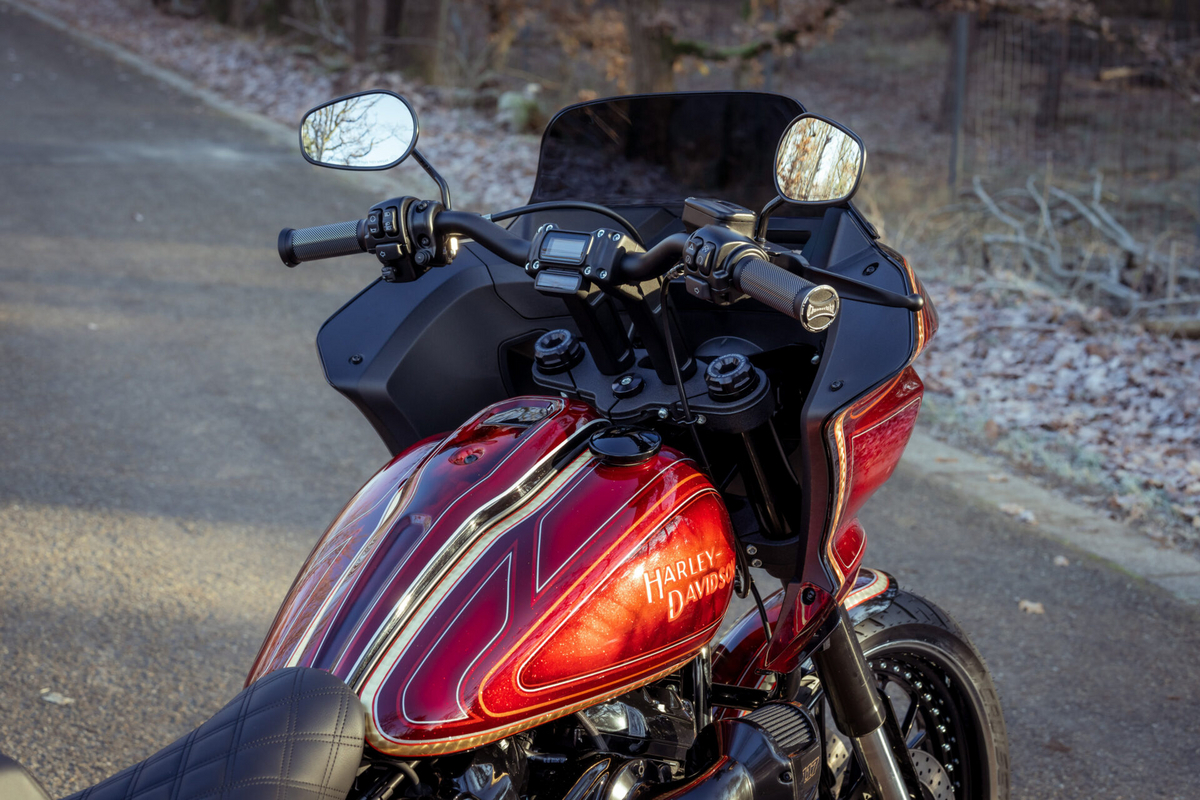 バイク：Thunderbike「Red Rush」 - Cray Cray Post