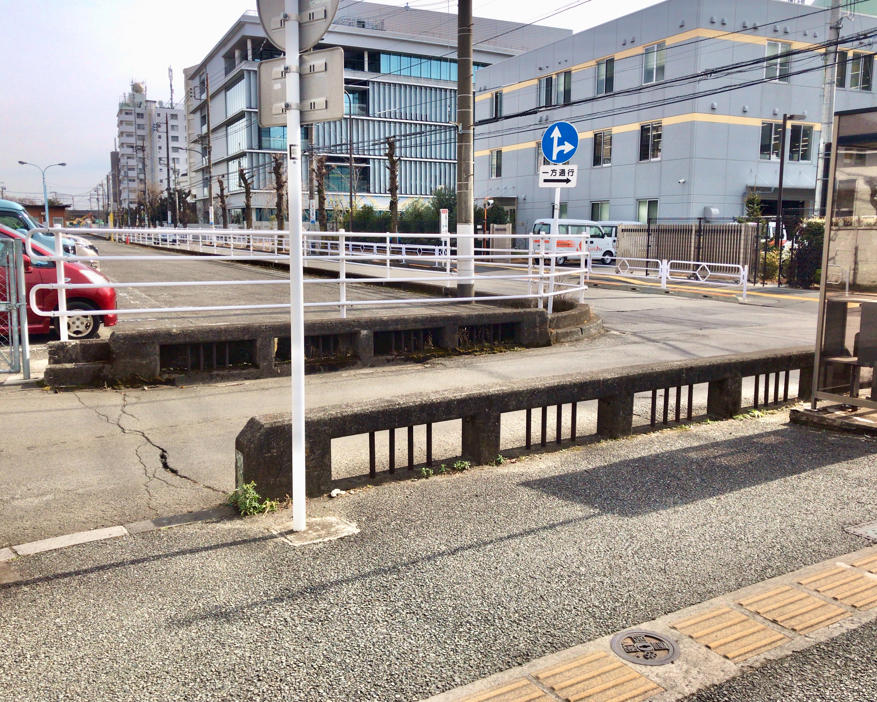 立川 市 曙町 3 丁目