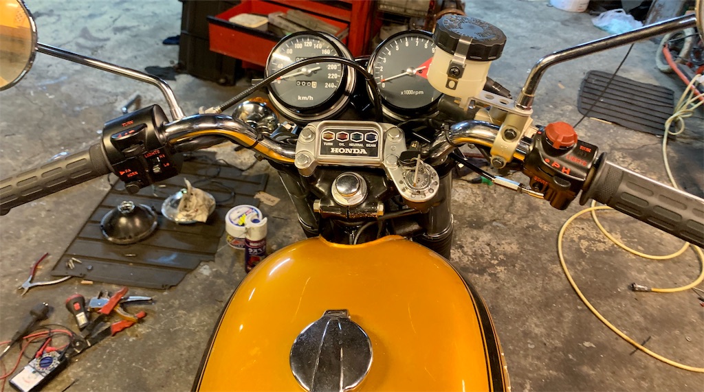 cb750fourハンドルホルダー・希少・クロームメッキ バイクショップ コンボイ / フロント