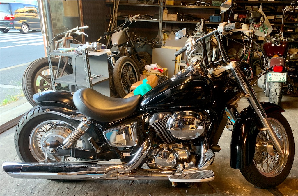 ホンダシャドウ400。2001年式?!車検なし、現状有姿の引き渡しになります