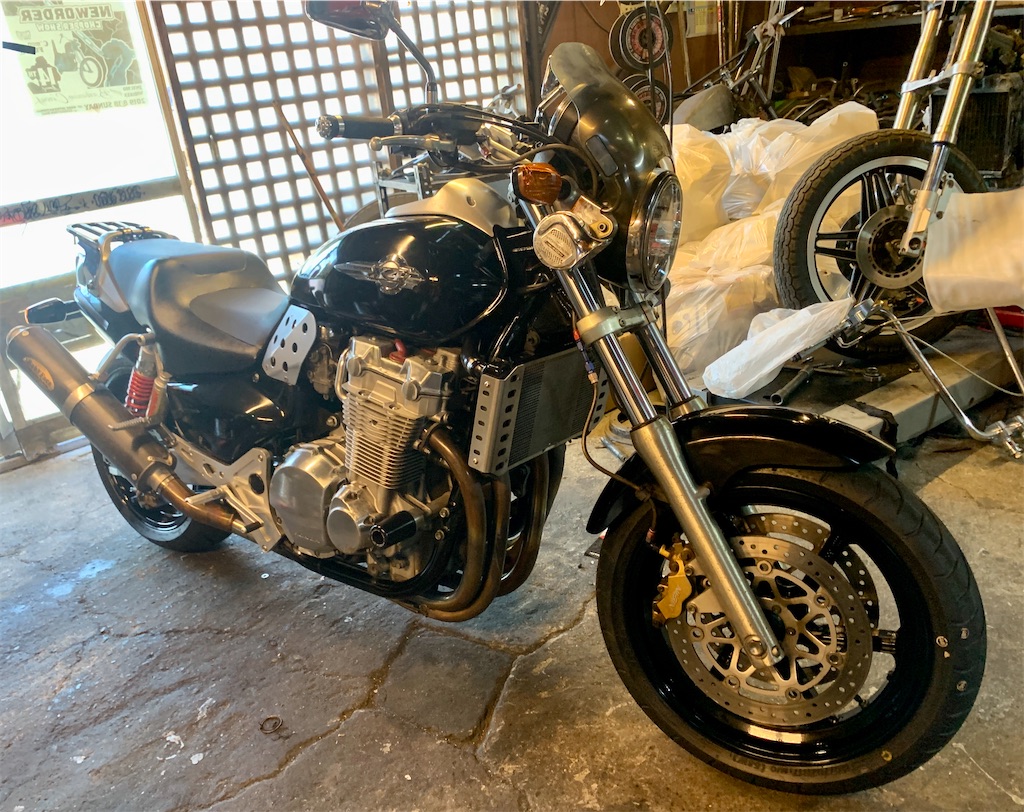 HONDA X4 車検のついでにカスタム - CustombikeLIGHT カスタムバイク