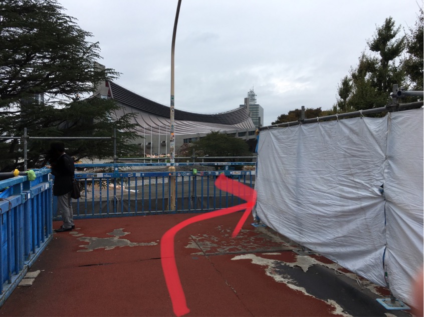 アイア2 5シアター東京へのアクセス Jr原宿駅から 北井重光の 2番じゃいけないんですか