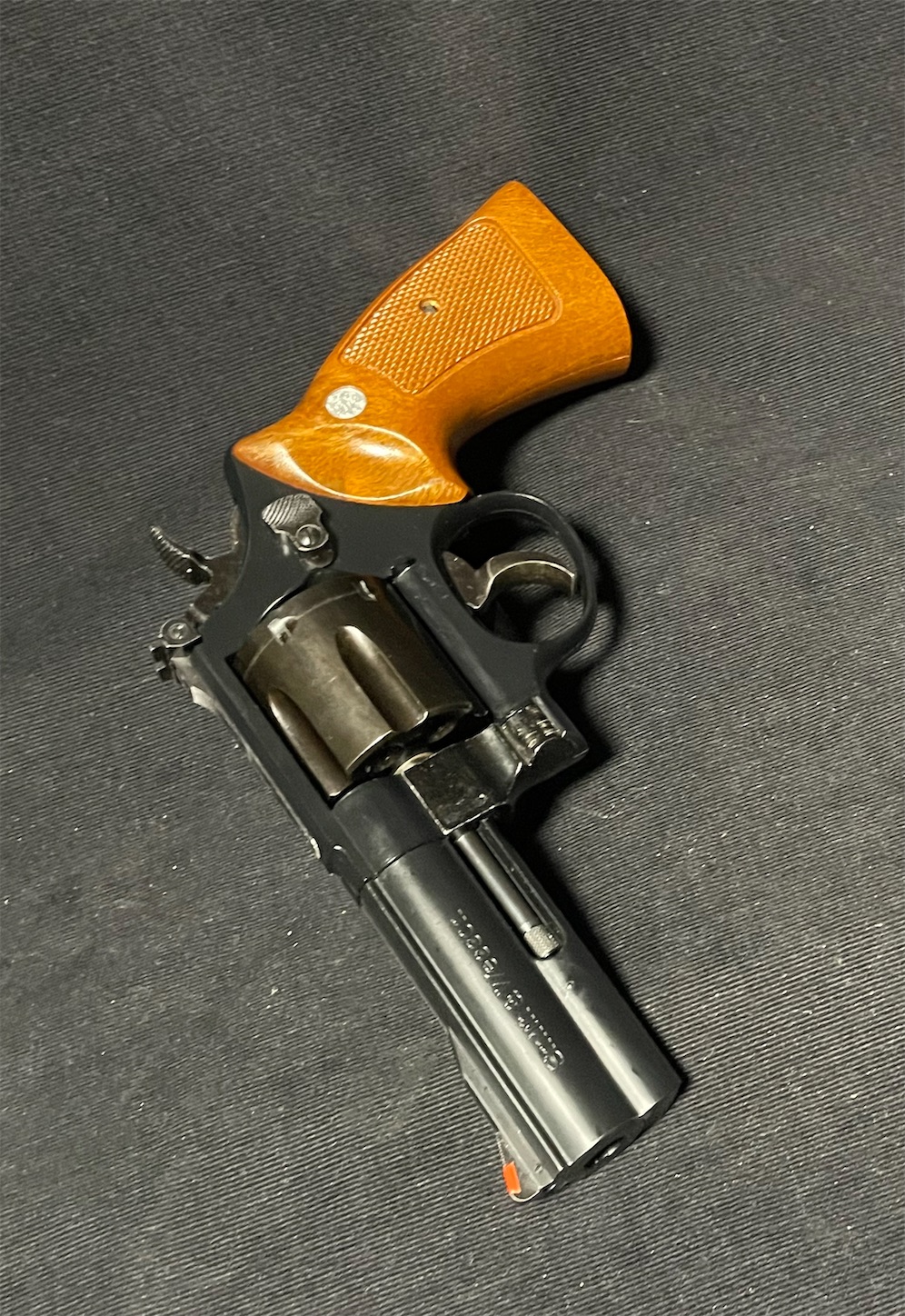 なんとなくver2・・・なS&W M29 classic を・・・撃つッ