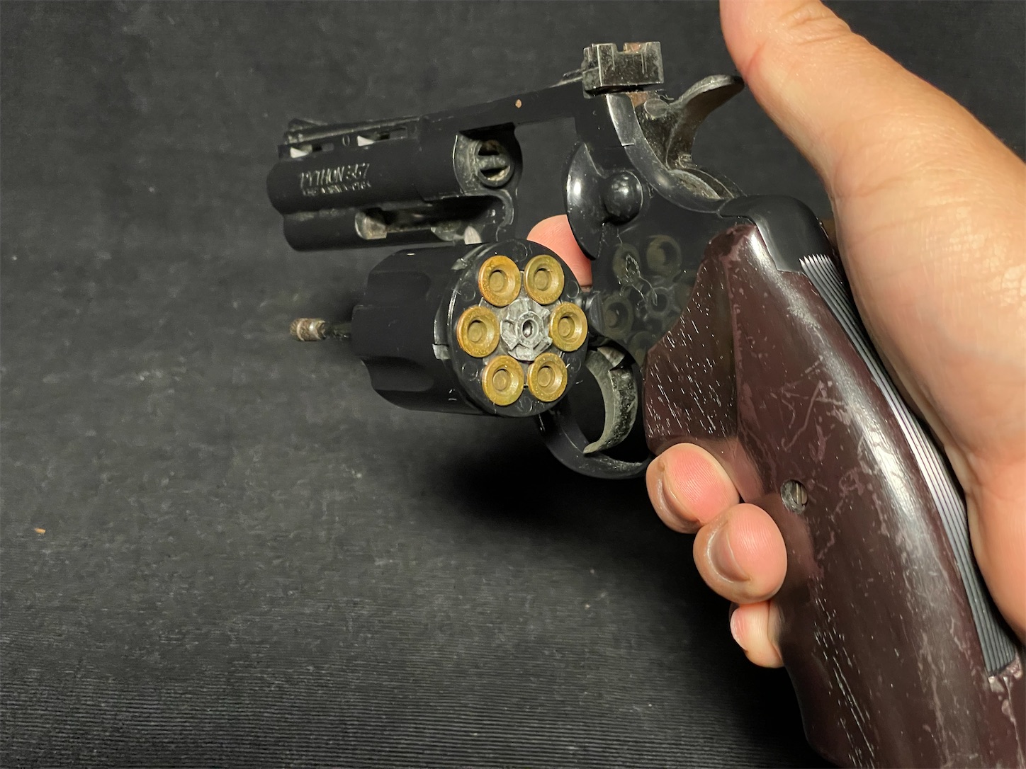 MGCのモデルガン もう一つの楽しみ方 - DT10mmAUTOの日記