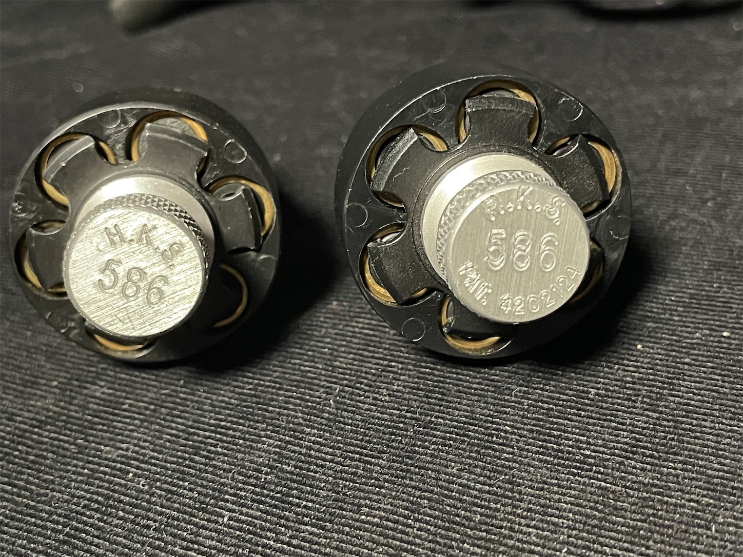 S&W M586で2つのカートリッジを・・・撃ち比べるッ