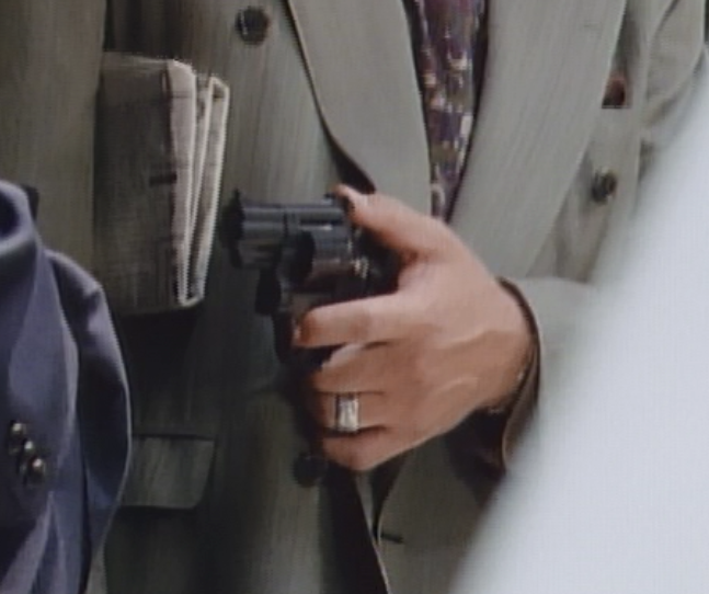 ブロンズ胸像 銃を持つ男性 1_000000000130.jpg?1678209905