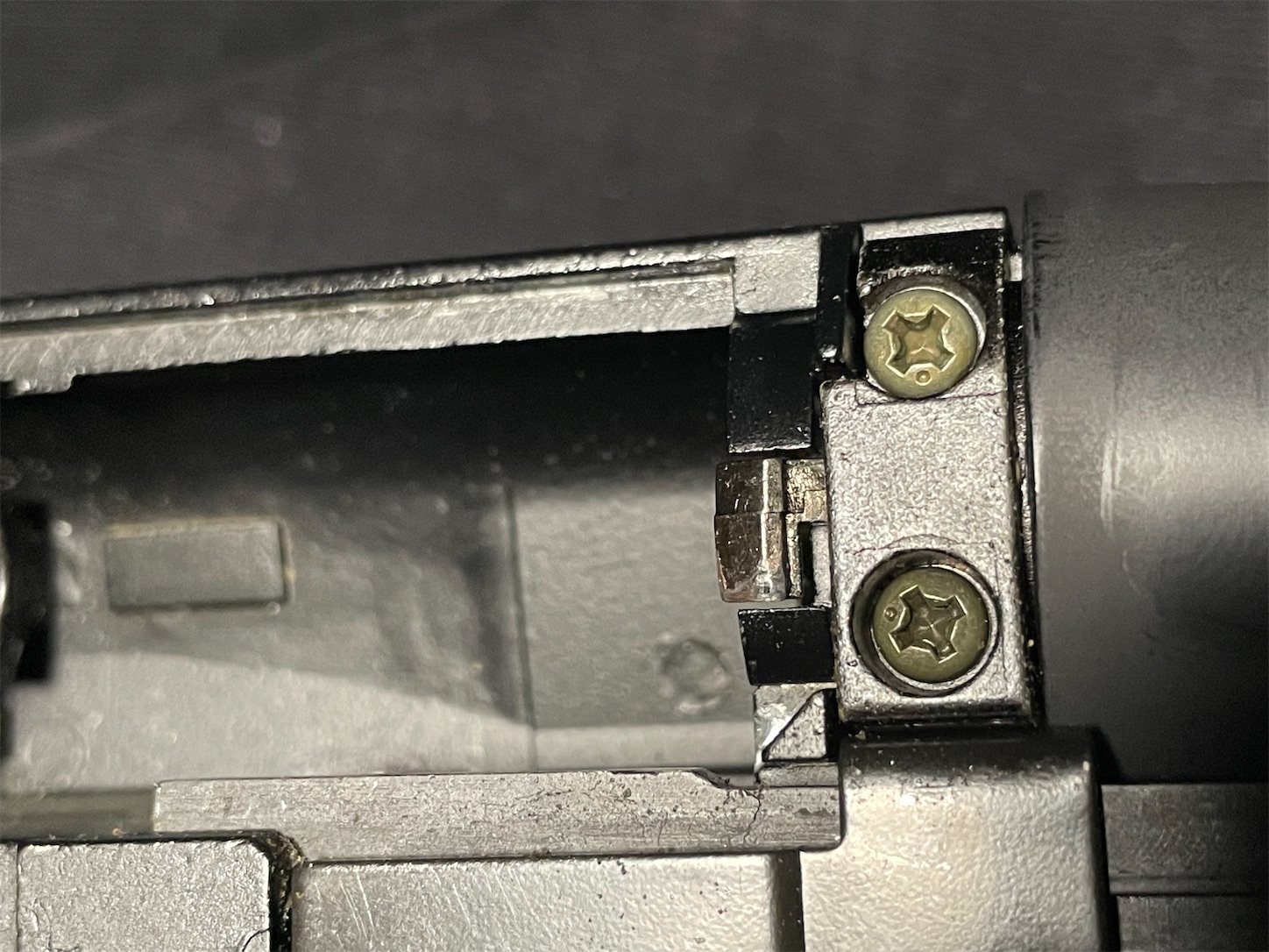 マルゼンM870を分解・・・するッ！ - DT10mmAUTOの日記