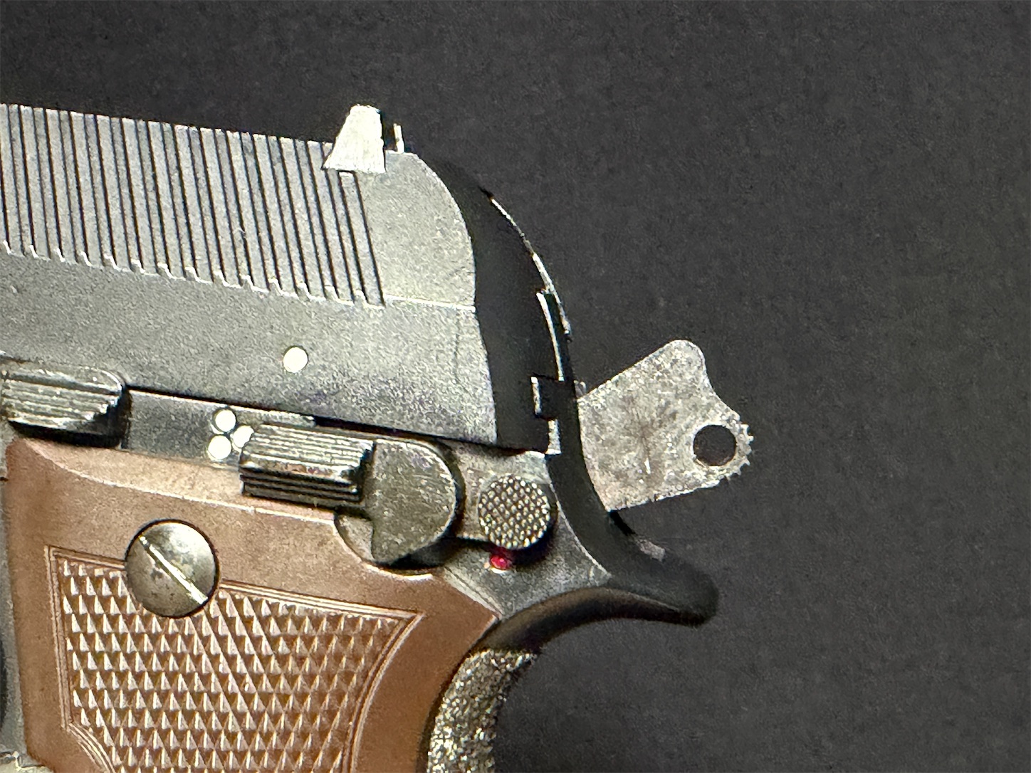 ω・)いい銃だと思うんだけどなぁ ～「死神」との対決に選んだ銃