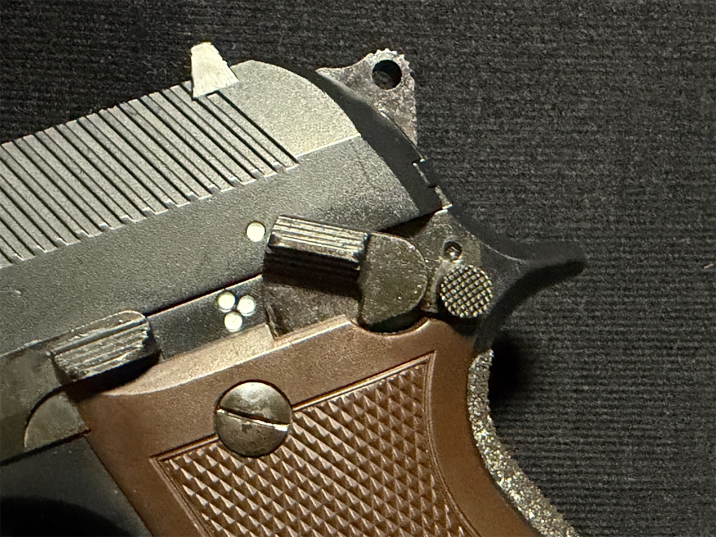 ω・)いい銃だと思うんだけどなぁ ～「死神」との対決に選んだ銃