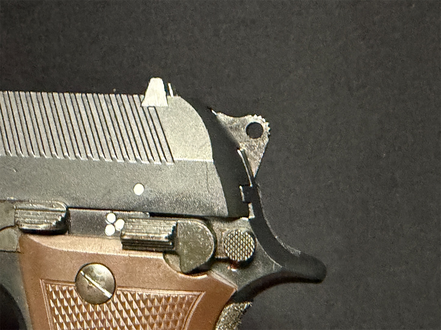 ω・)いい銃だと思うんだけどなぁ ～「死神」との対決に選んだ銃