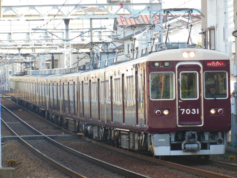 f:id:DENSHA-KING:20130405073137j:image:w360 f:id:DENSHA-KING:20130405073137j:image:w360
