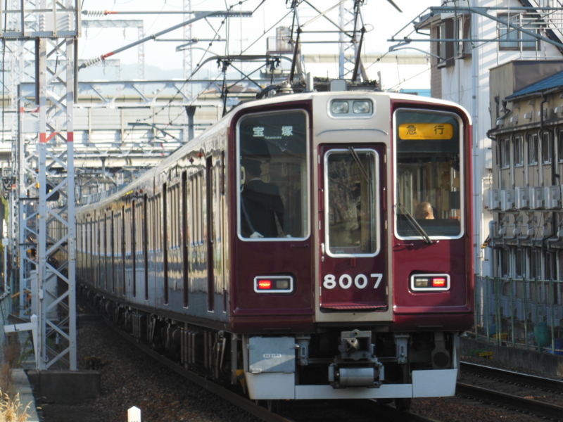 f:id:DENSHA-KING:20130405073857j:image:w360 f:id:DENSHA-KING:20130405073857j:image:w360