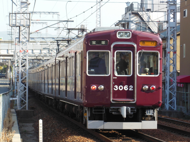 f:id:DENSHA-KING:20130405080123j:image:w360 f:id:DENSHA-KING:20130405080123j:image:w360