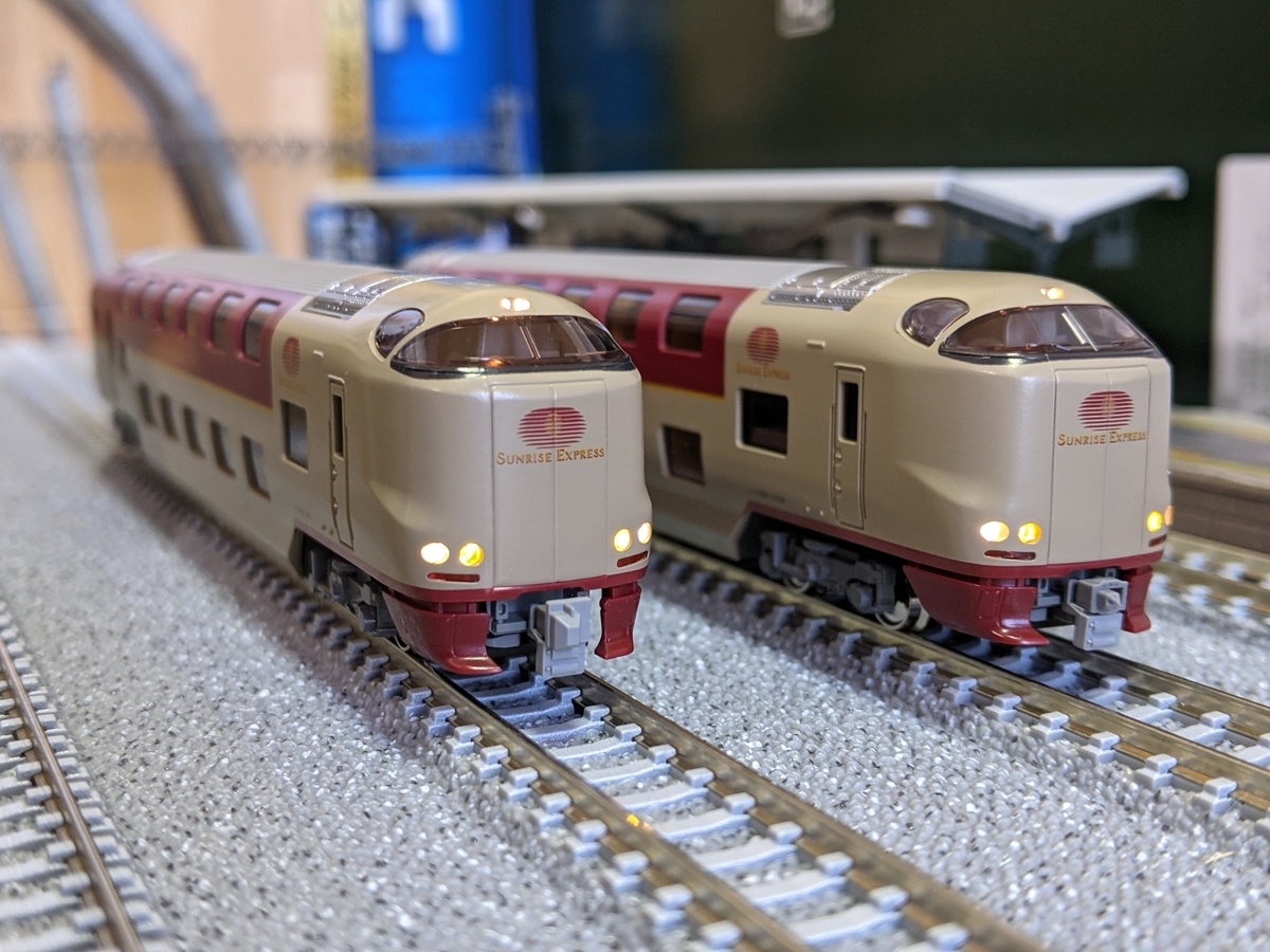 KATOの285系3000番台(10-1565)が入線したので軽くレビューする