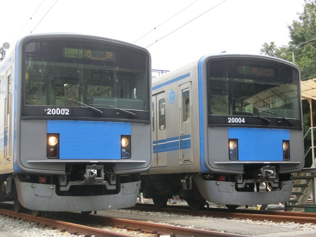 西武20000系 ①.JPG