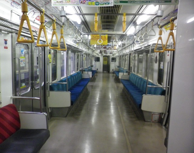 211系の車内の写真をグリーン車を中心に軽く見る - 大根Pスープの徒然