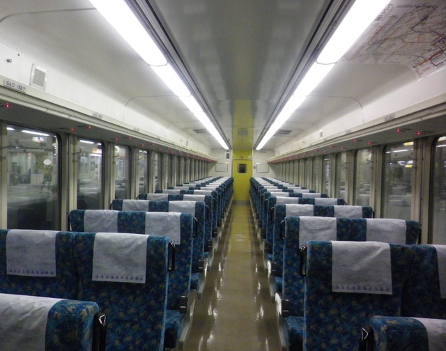211系サロ③-1.jpg