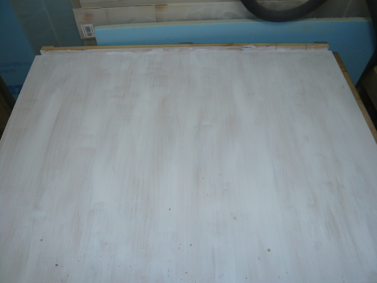 作業台を塗装してみた - DIYnom's blog