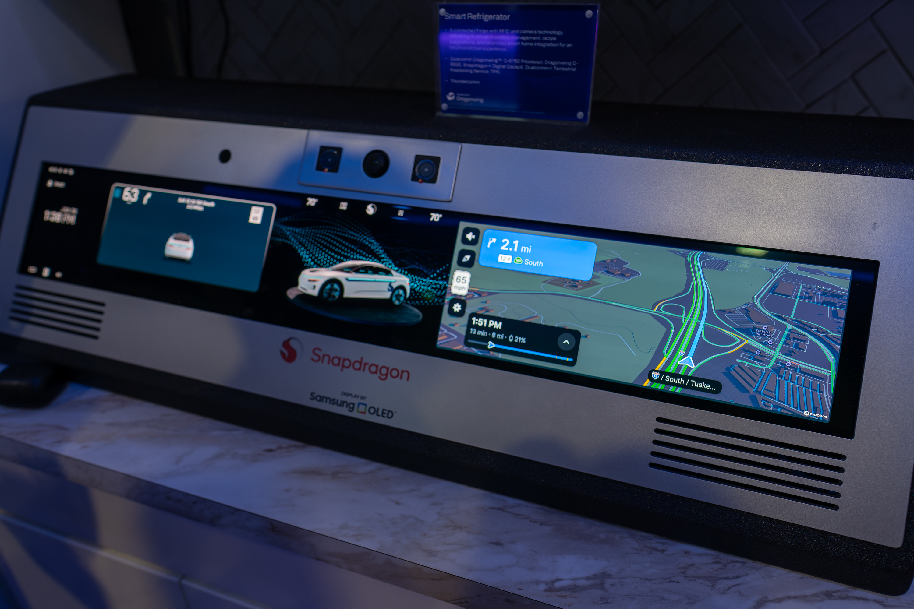 車載システムを売り込むQualcomm