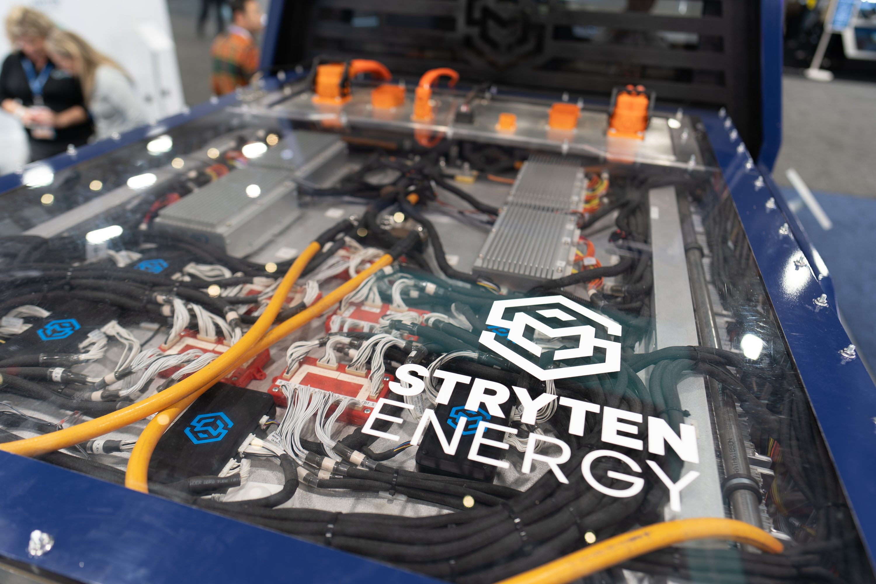 車載大型バッテリー(これはEVではないけど)