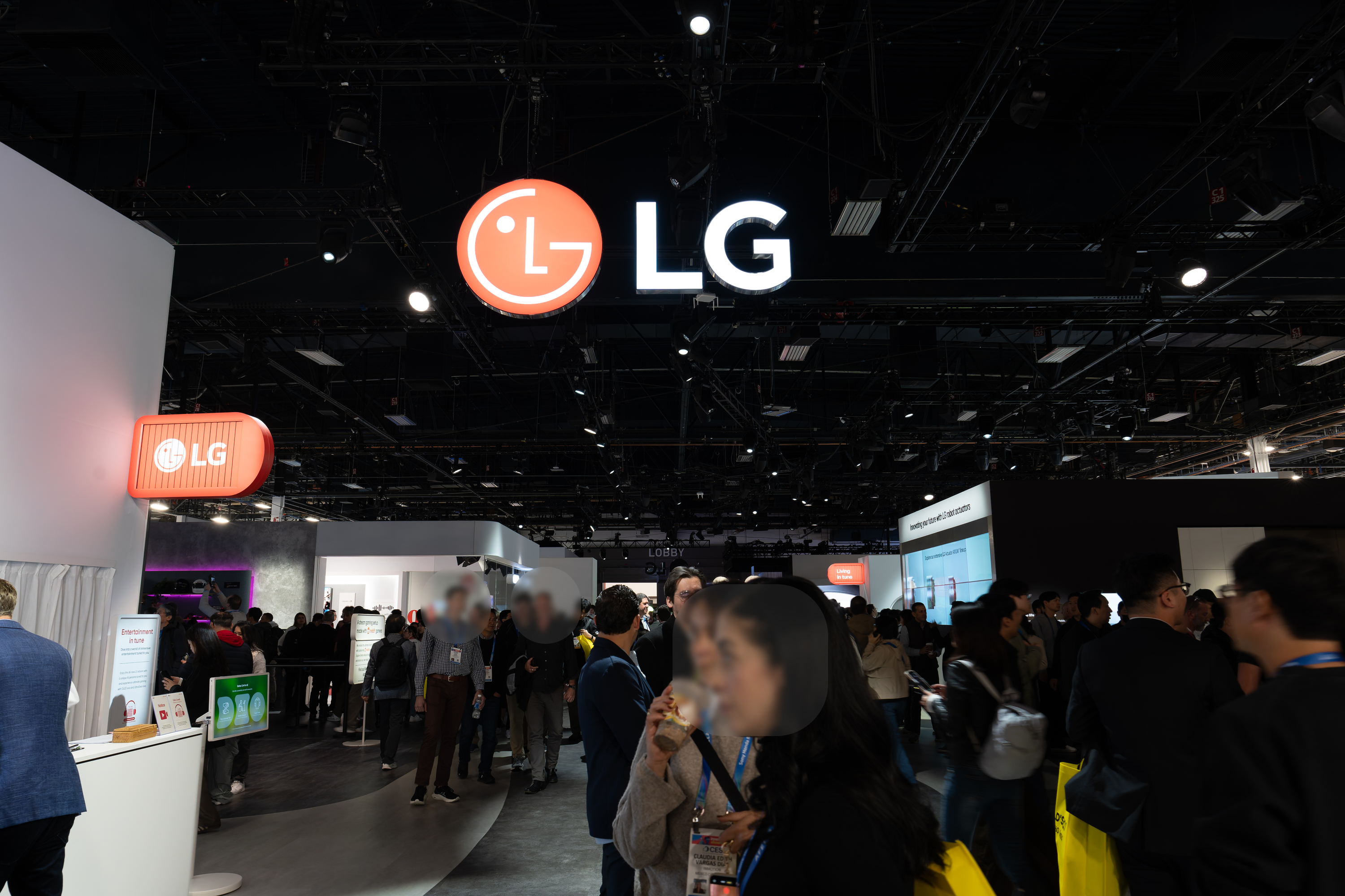 LG