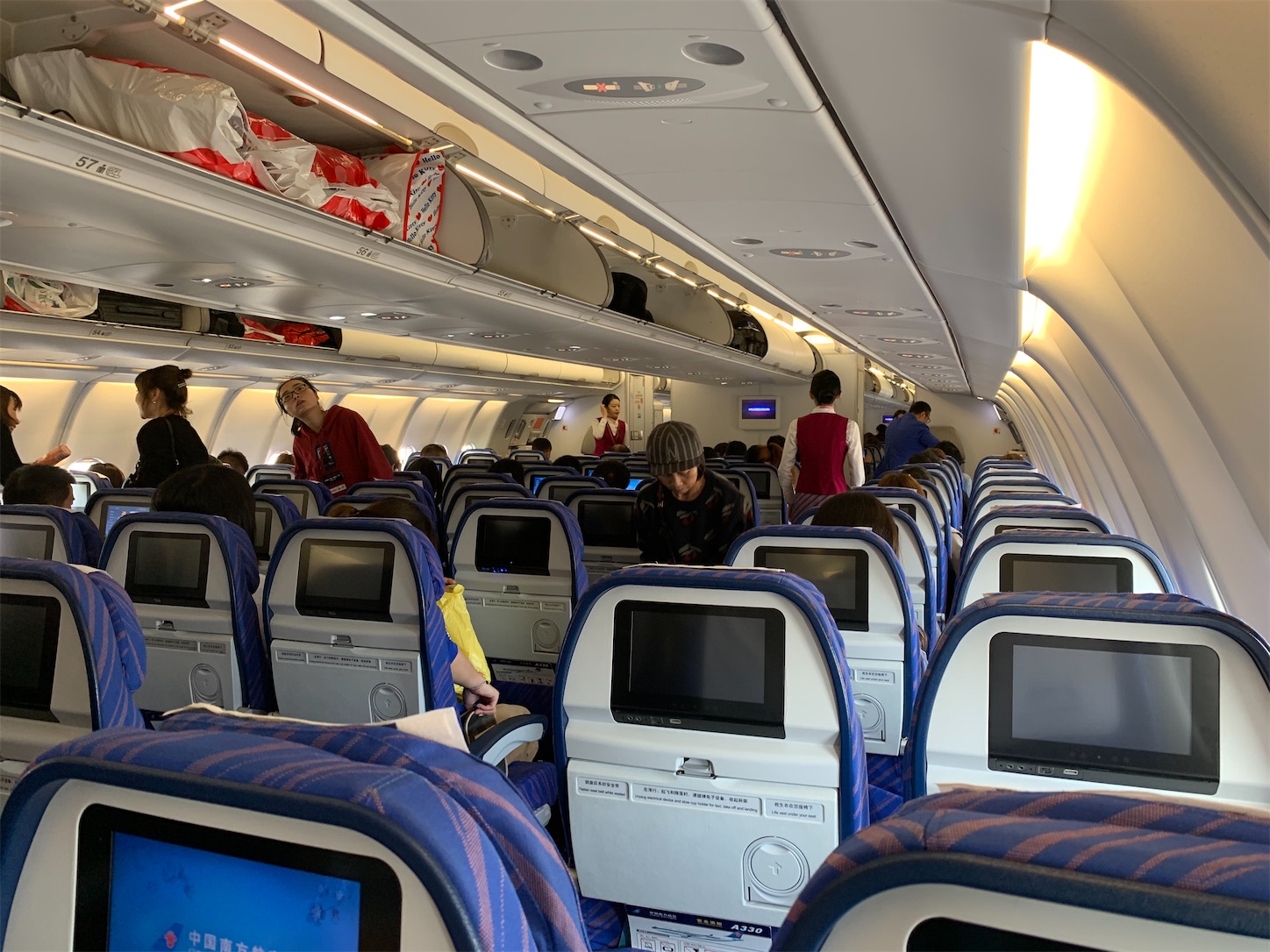 新規就航!! 中国南方航空 東京成田-上海浦東 CZ8310 エコノミークラス