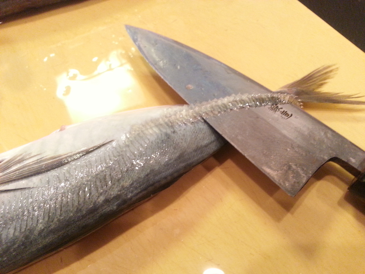 スーパーの魚で塩焼き 臭み無く 見栄え良し 焼き方のコツ アジ よちよちエクスプレス