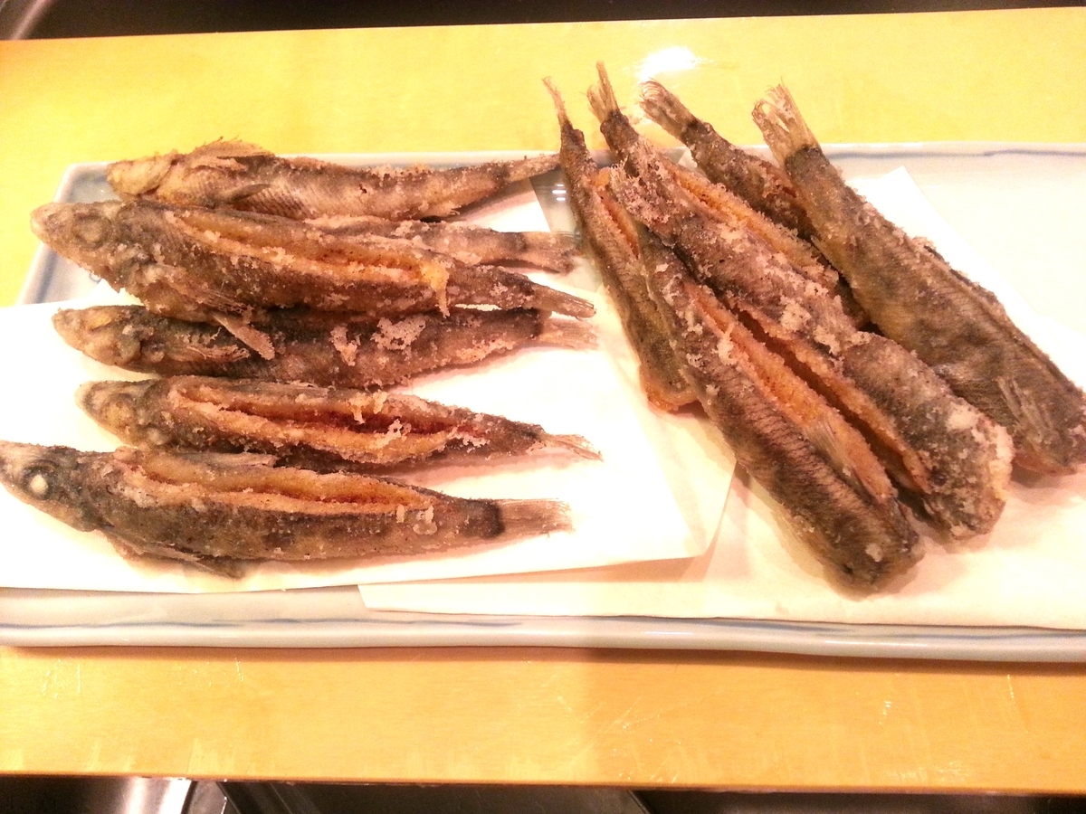 深海魚 メヒカリ唐揚げ 作り方 頭アリ ナシ美味しいのは 比較検証 よちよちエクスプレス 深海魚 メヒカリ唐揚げ 作り方 頭アリ ナシ美味しいのは 比較検証 よちよちエクスプレス