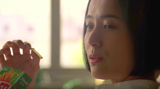 プリッツ16年tvcm 伊勢佳世 気になるトピックス