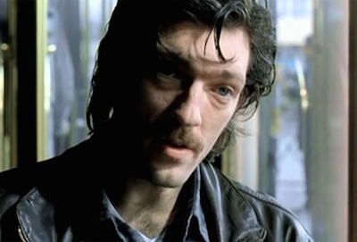 リード マイ リップス 粋な脚本と人物描写が光る 職場で蔑まれるolと保護観察下のヤンチャな男のクライム サスペンス ドラマ 夢は洋画をかけ廻る