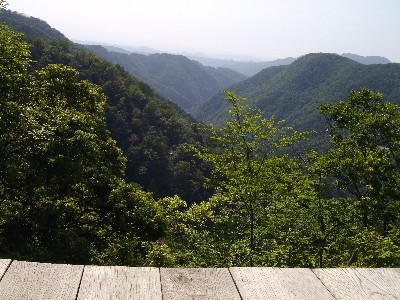 三徳山投入堂への道２