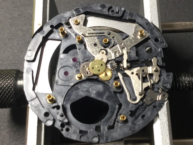 セイコー キネティック 5m63-0b30 2次電池交換済 SEIKO KINETIC AIR DIVER'S 200m SCUBA 5M63-0B30（その2；組立編