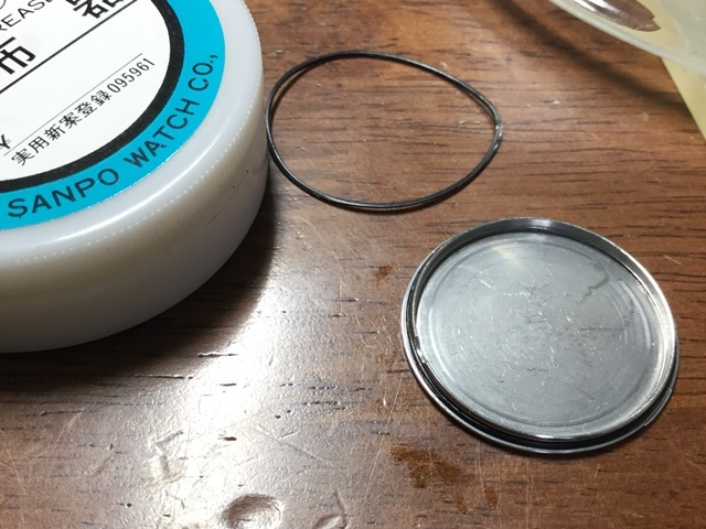 シーマ クォーツ電池交換 ロイヤルネイビー ブロードアロー復刻版 (ETA