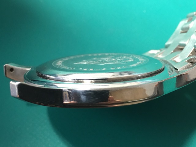 Gucci 5500M ETA cal.955.412 （電池交換、テフロンパッキンの