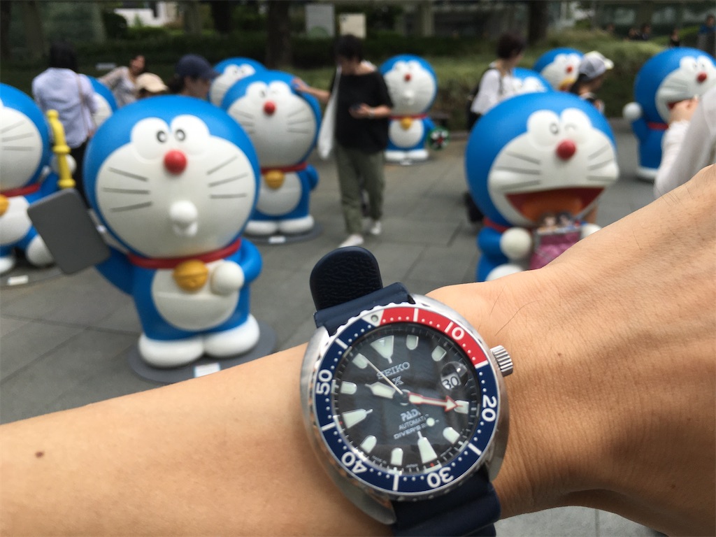 夏休み2 ドラえもん六本木 今日の時計はセイコーミニタートル