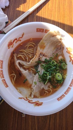 伊勢海老味噌炙り肉ラーメン(八重桜)