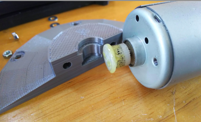 草刈りロボットを作りたいプロジェクト 回転刃とスライド機構を作ってみる Dreamerdreamのブログ 草刈りロボットを作りたいプロジェクト 回転刃とスライド機構を作ってみる Dreamerdreamのブログ