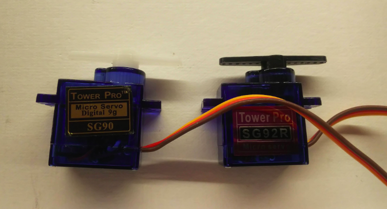 サーボモーターSG90とSG92Rの分解比較 どちらにしようか悩むならSG92Rを購入すべき - DreamerDreamのブログ