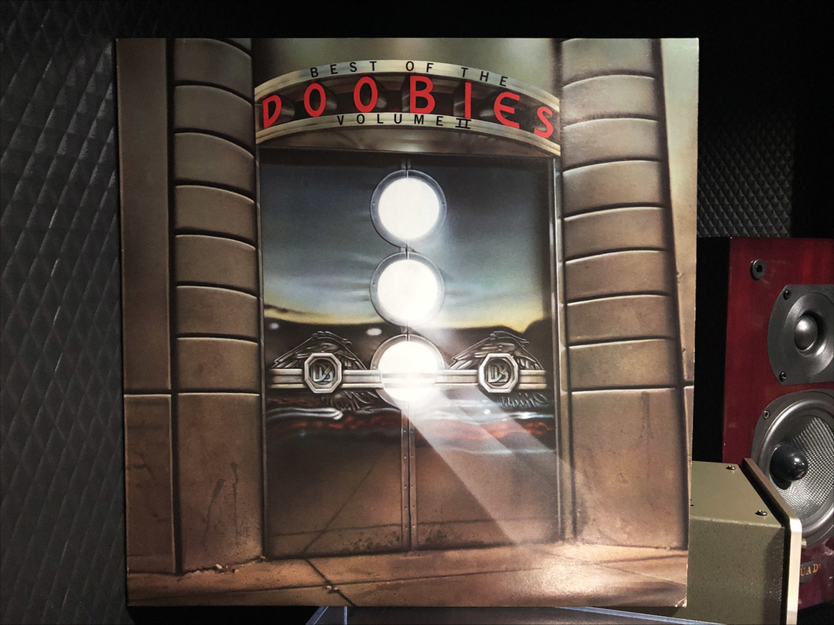 RECORD 98 WARNER PIONEER DOOBIE BROTHERS / BEST OF THE DOOBIES 