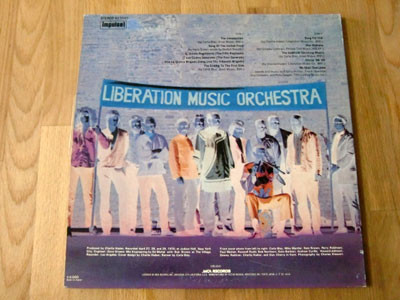 CHARLIE HADEN / LIBERATION MUSIC ORCHESTRA ( 1981 JAPAN press ) ( 帯付 ) ( LP )