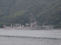 [海上自衛隊][ちくま]舞鶴湾の湾口を通過中の護衛艦「ちくま」。