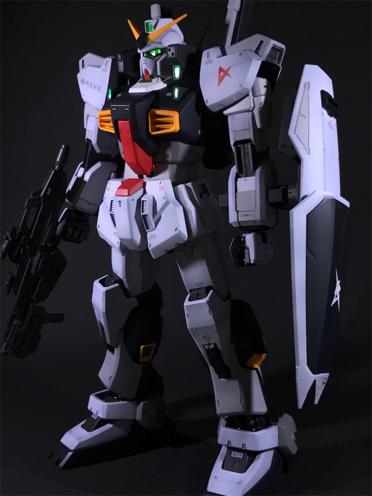 MG 1/100 反地球連邦組織(エゥーゴ)試作型モビルスーツRX-178 ガンダム