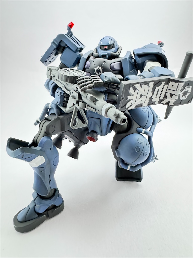 機動戦士Gundam GQuuuuuuX HG 1/144 軍警ザク (完成編