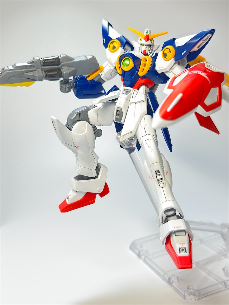 EG 新機動戦記ガンダムW ウイングガンダム 1/144スケール