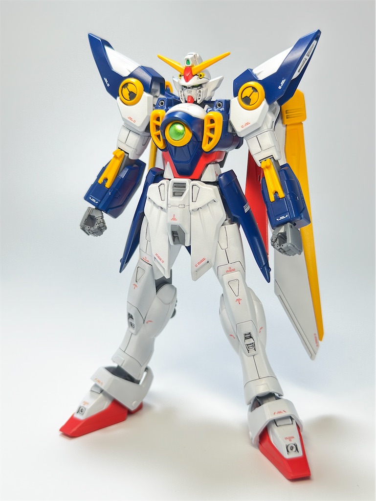 EG 新機動戦記ガンダムW ウイングガンダム 1/144スケール