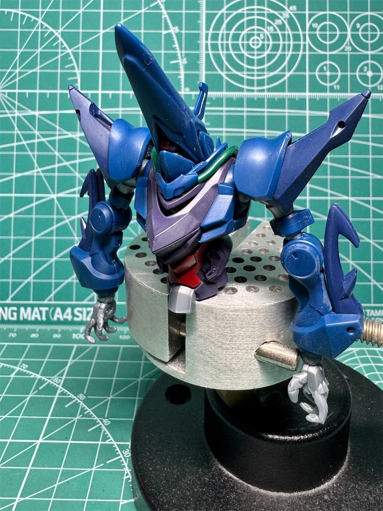 HG 機動戦士Gundam GQuuuuuuX ハンブラビ(GQ) 1/144スケール